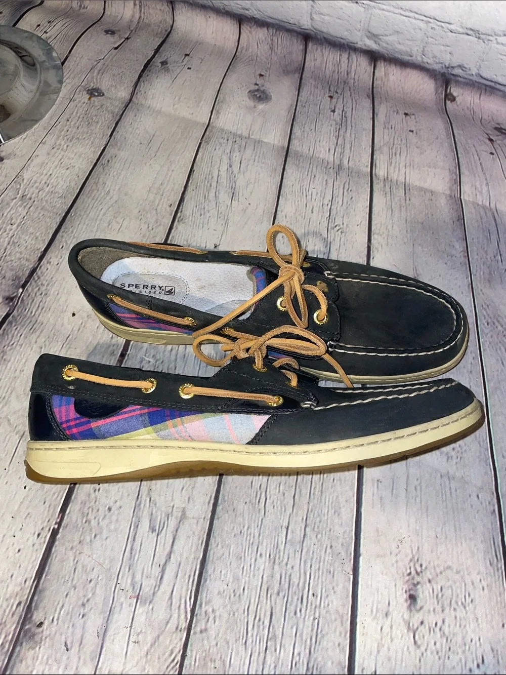 Sperry Top Sider Navy Boat Shoes with Tan Laces and Pink/Blue Plaid Sz 10M